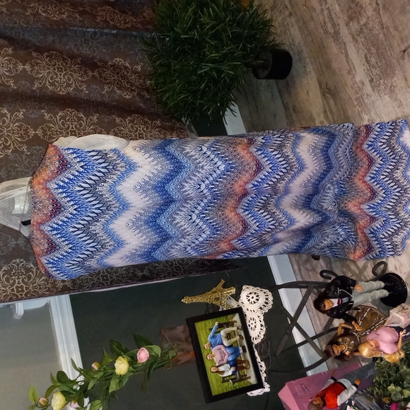 BCBG MAXAZRIA Sleeveless waterfall high low tunic - Picture 3 of 5